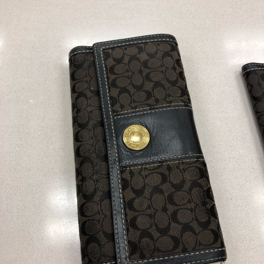 Authentic Coach Wallet